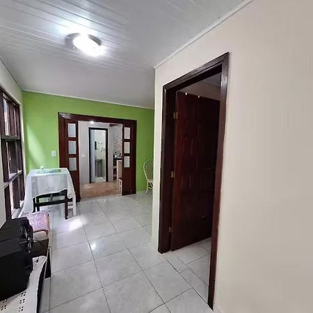 Casa Aconchegante Em Curitiba Hotell Eksteriør bilde